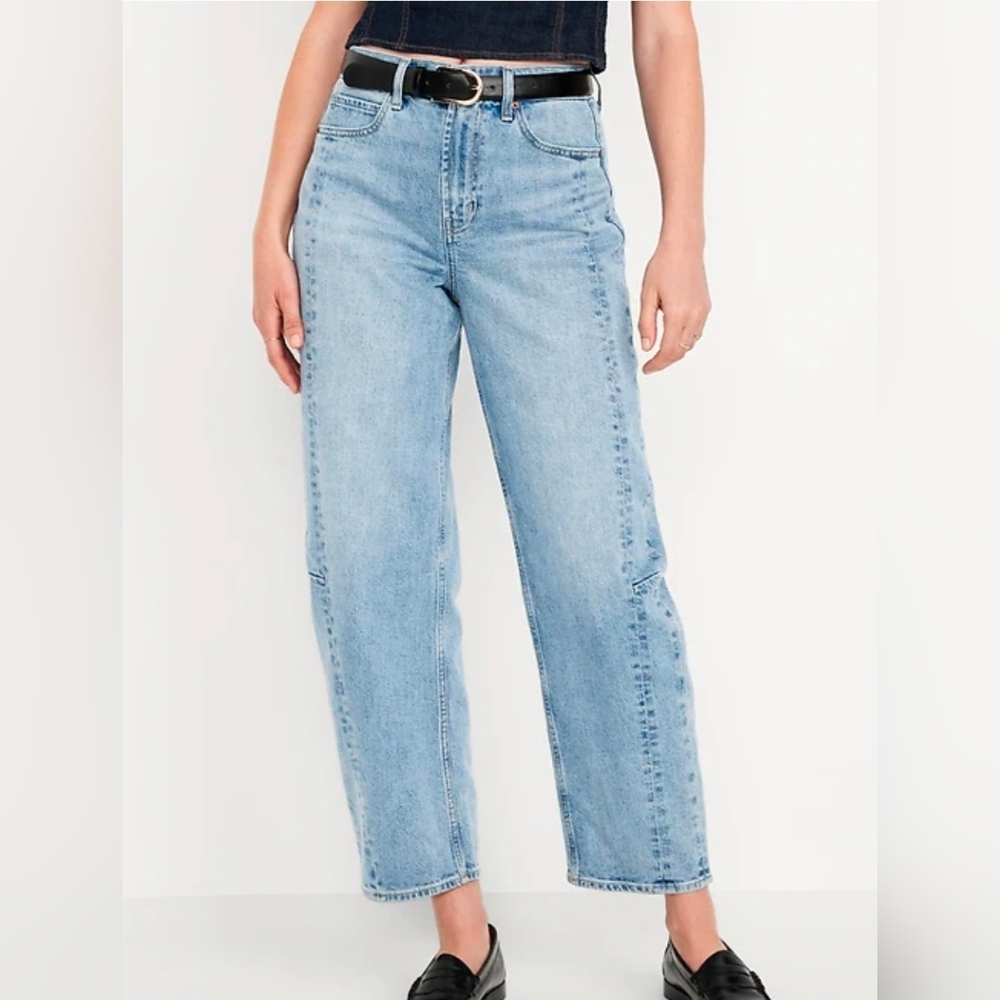 Old Navy Barrel Leg High Rise Jeans Light Wash 16